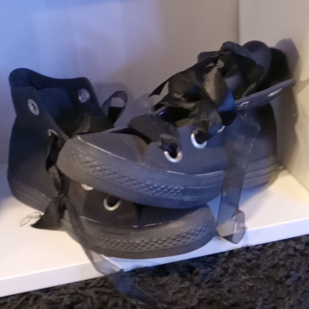 CONVERSE